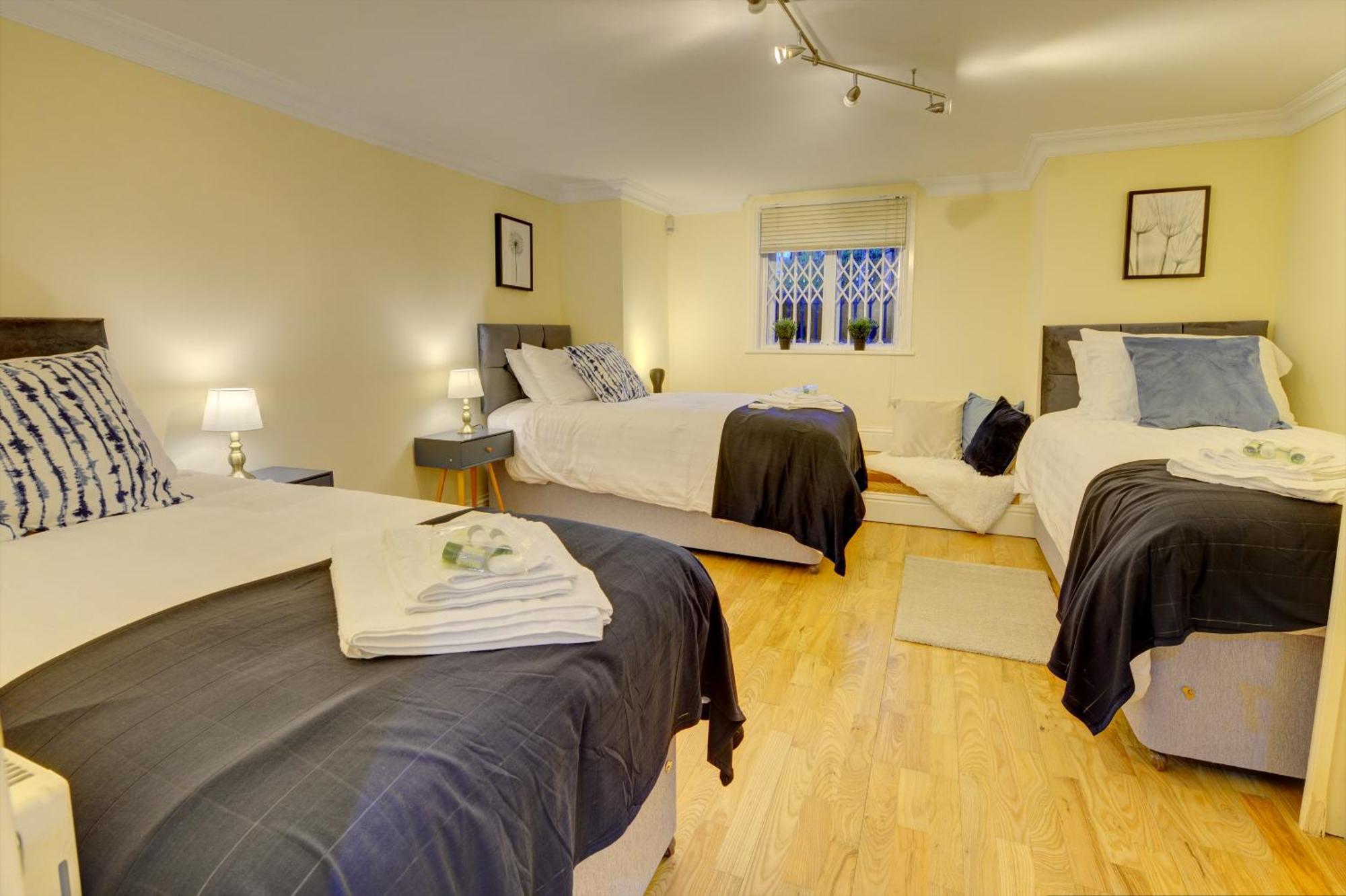 Leamington Spa Warwick Place Apartments エクステリア 写真